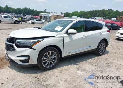 2021 Acura Rdx Technology Package z USA, uszkodzony, nr VIN 5J8TC2H55ML020136